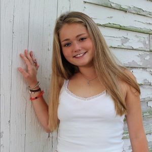 Meet your Posher, Olivia